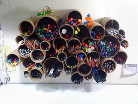 Pen holder