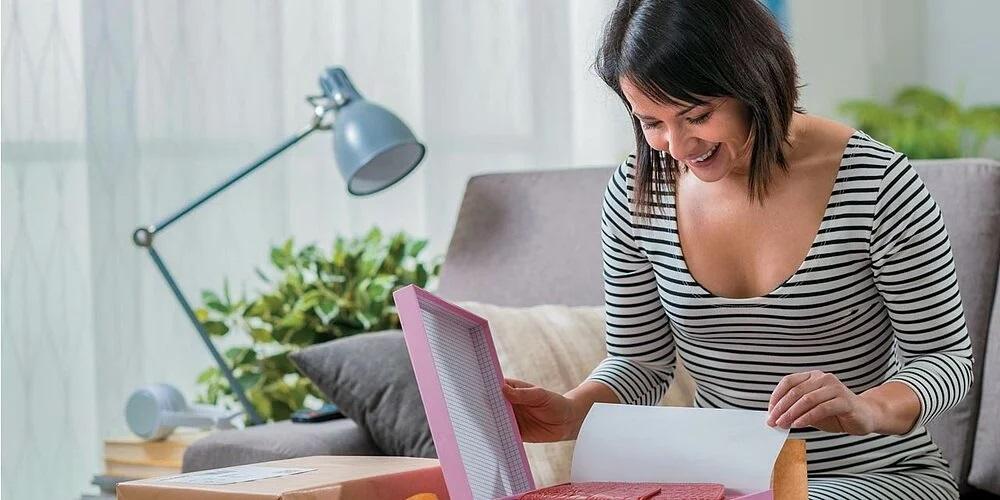 Posting parcels to your customers - a happy online shopper